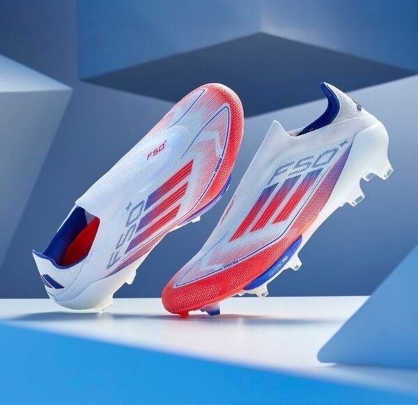 Chaussures de Foot F50+