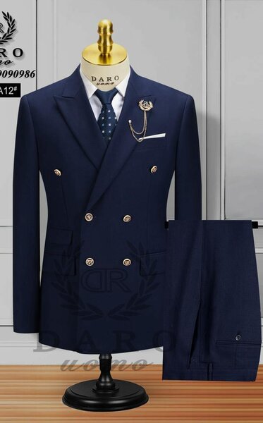 Double breasted Suit