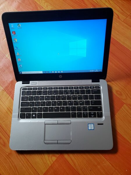 En vente Ordi portable HP elitebook 820 G3 Core i5 6th