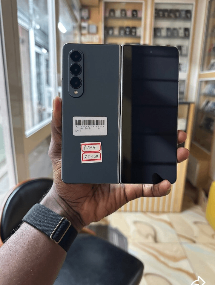 Samsung Galaxy fold5 256gb