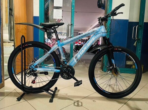 Vélo tout-terrain robuste