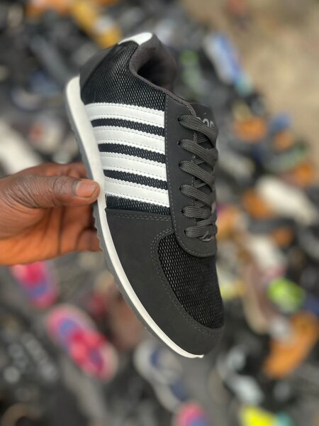 Chaussures de sport noires