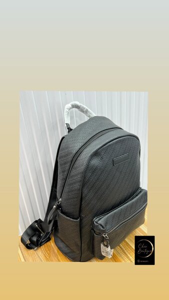 Sac à dos en cuir élégant