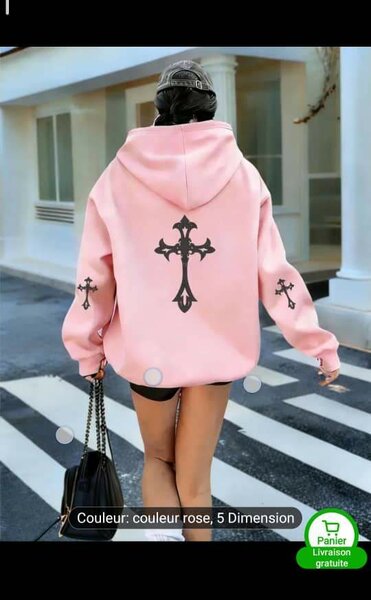 Sweat à capuche rose avec croix