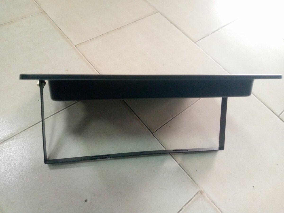 Projecteur LED étanche 200W