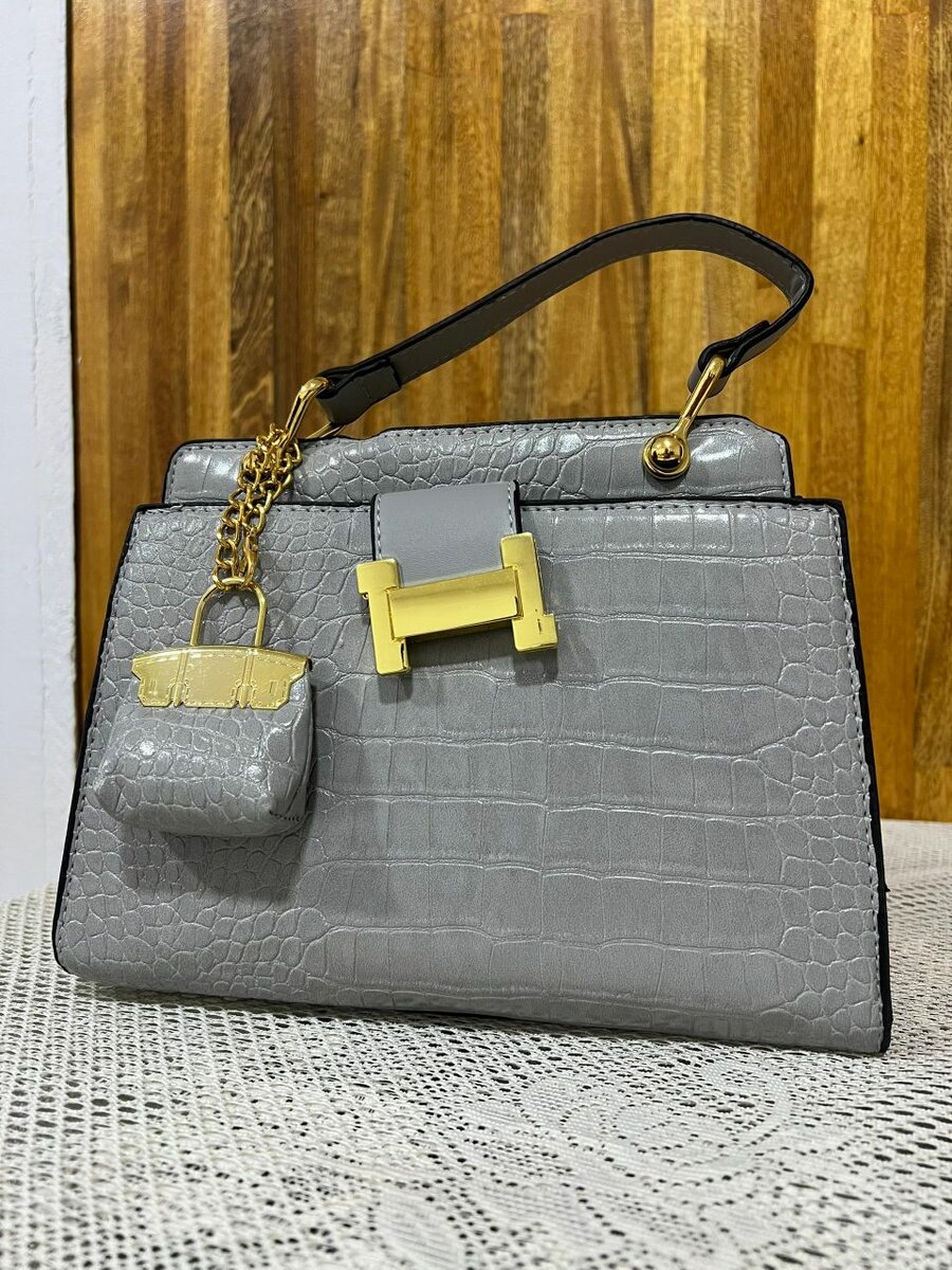 Sac à main luxueux en cuir