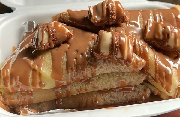 10 crepes nutella+ kind bueno