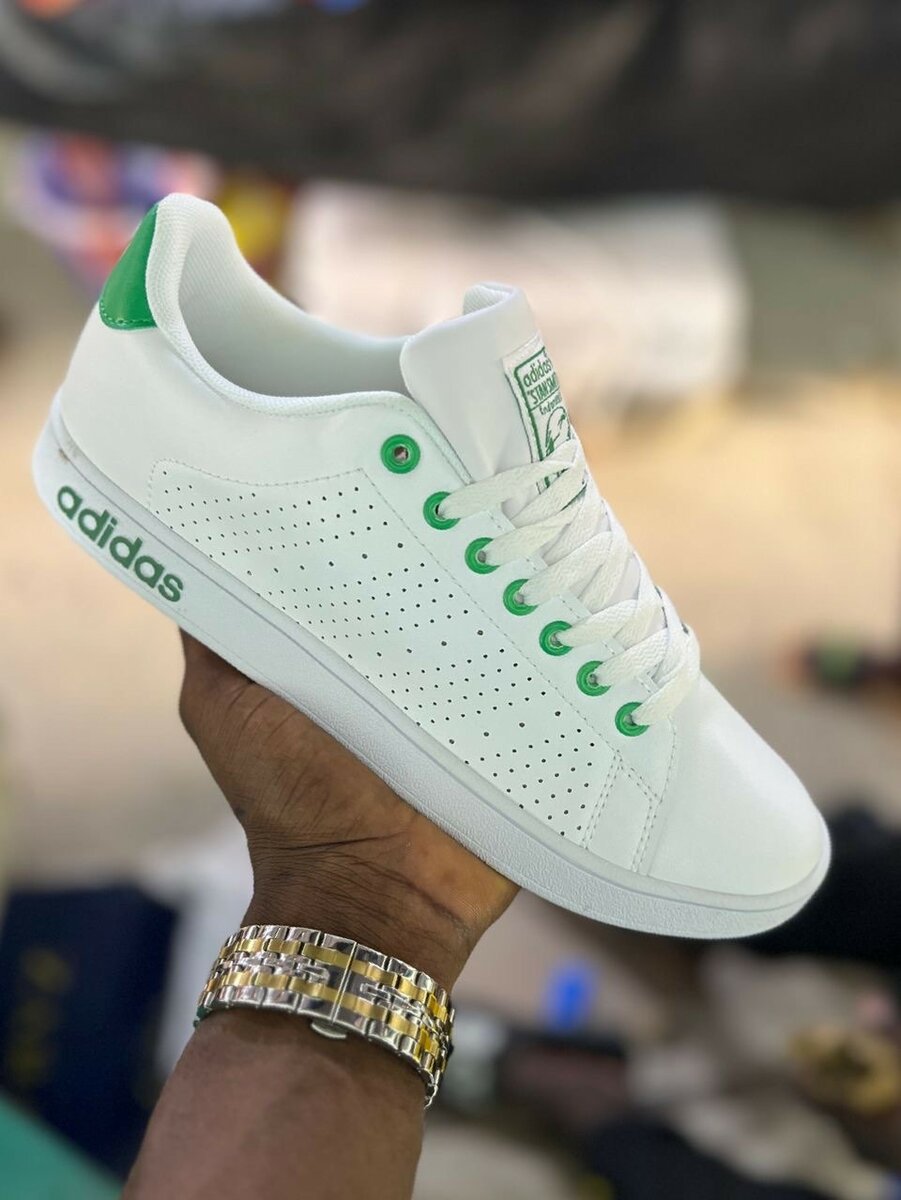 Chaussures unisexes tendance