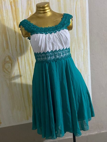 Robe estivale chic en coton