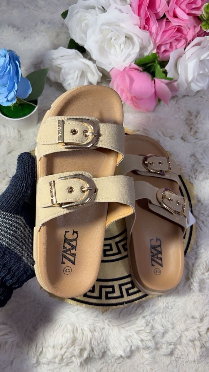 Sandales confortables à boucles