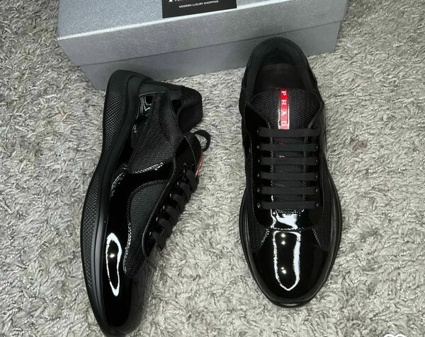 Baskets Noires Brillantes