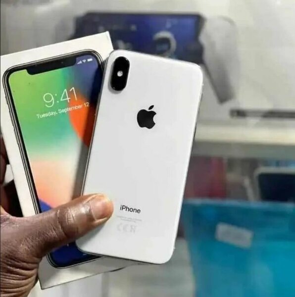 iPhone X 64GB Blanc Débloqué