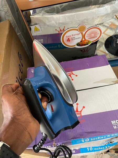 Fer à repasser électrique efficace