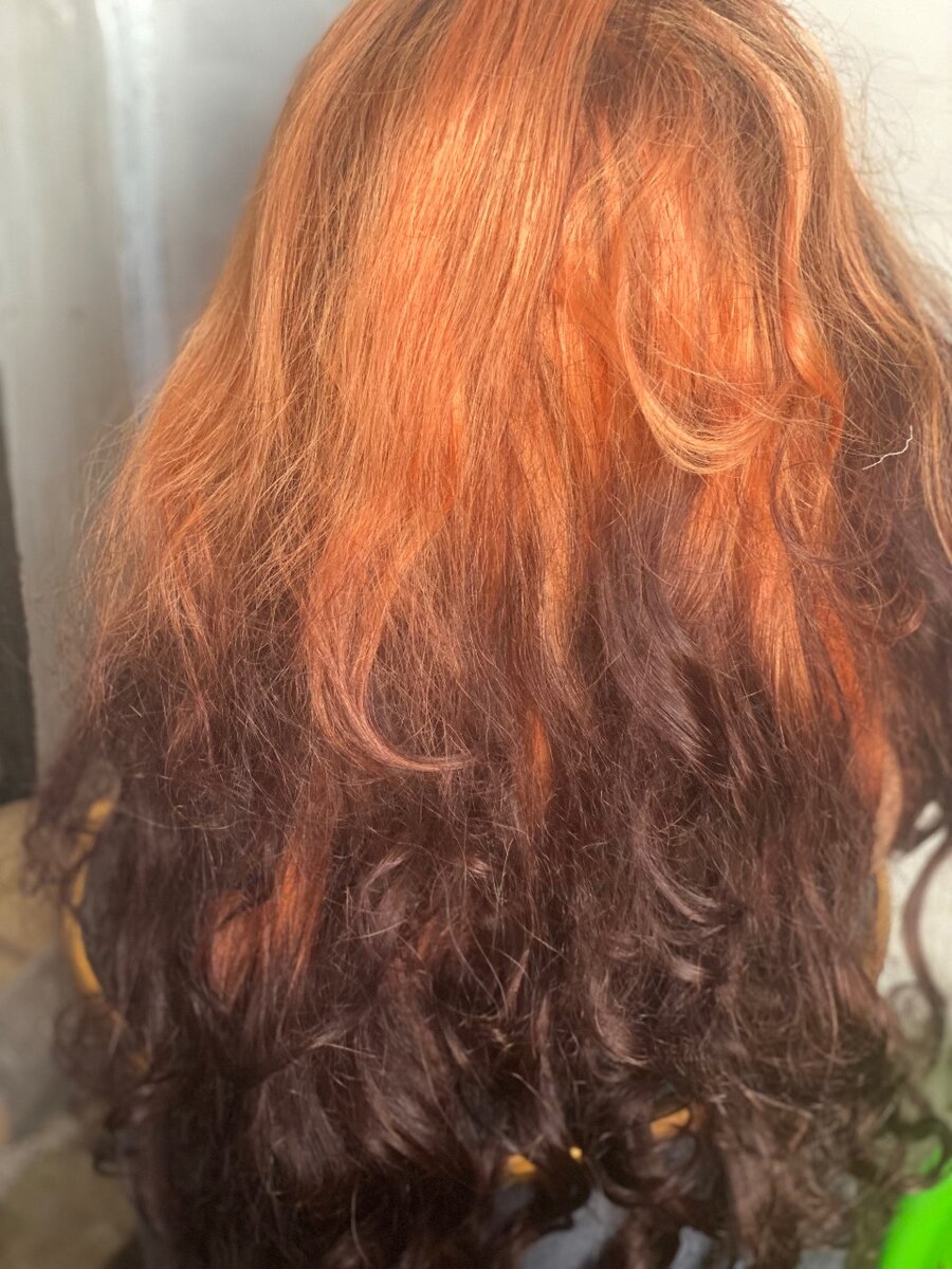 Full frontal bounce wig