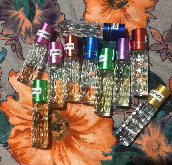 Essences pur de parfum