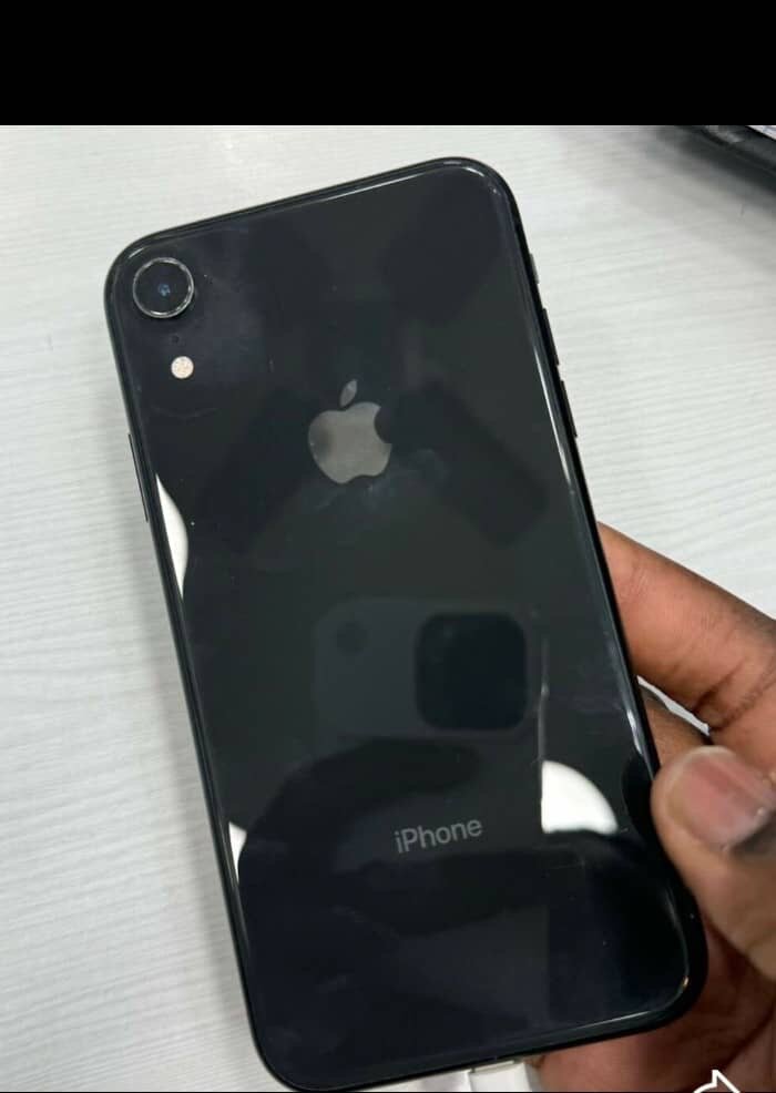 iPhone XR - Diverses couleurs