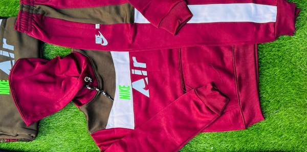 Sport suit