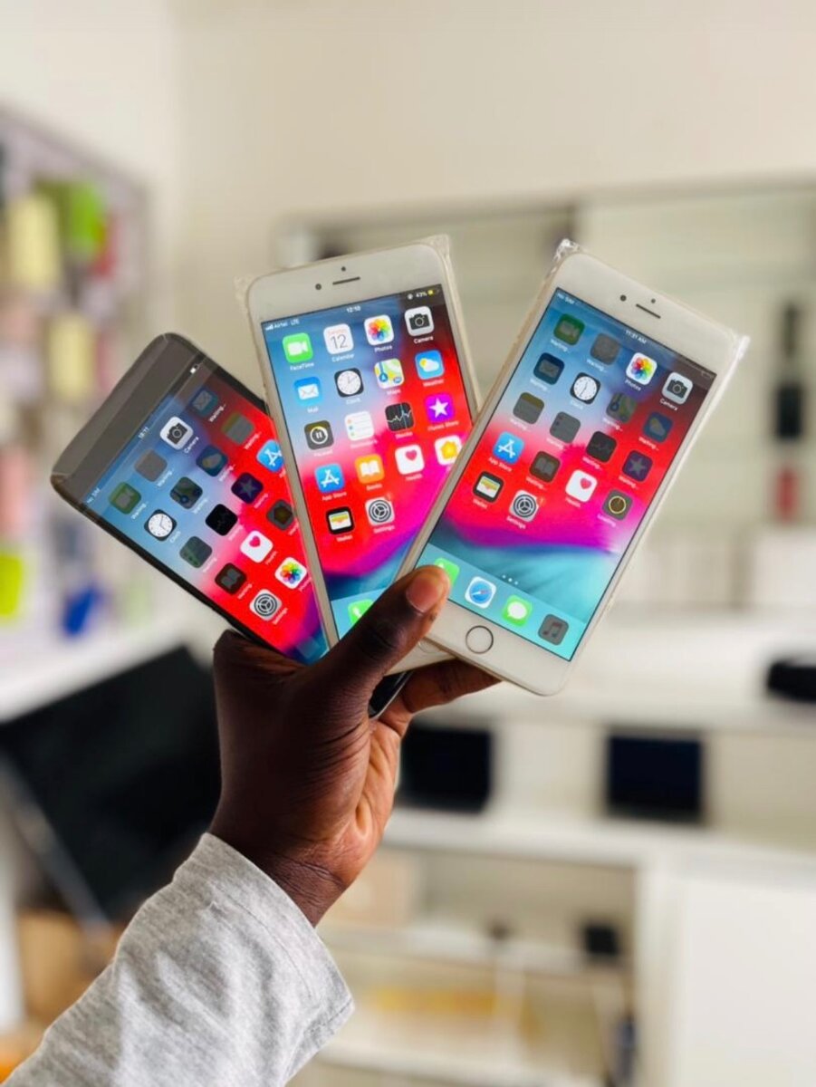 PRE OWNED IPHONES 6plus 64gb