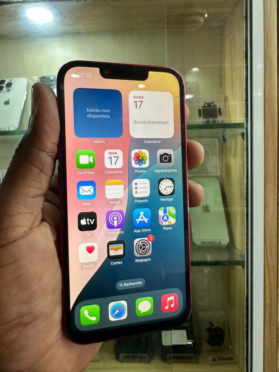 iPhone rouge sans Face ID 128g