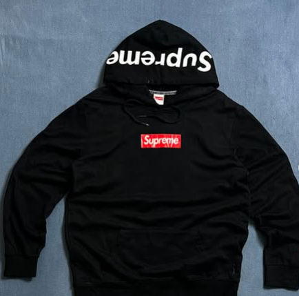 Supreme Hoodie size : ML