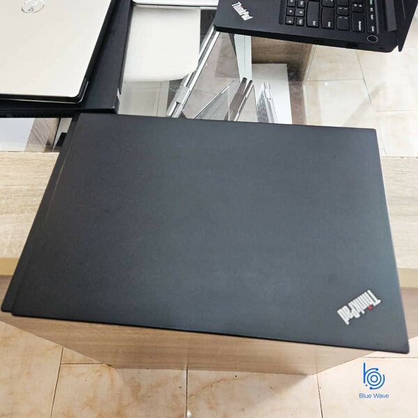 LENOVO THINKPAD  T440s (CORE i7 4TH GEN) 1 TERABYTE / 12 GIG