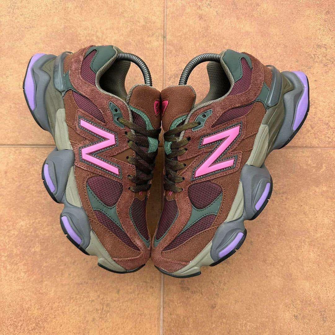New Balance Sneakers