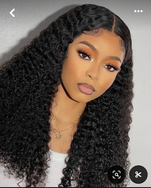 Perruque Bouclée Longue T30