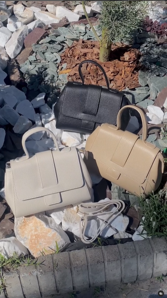 сумки разных цветов