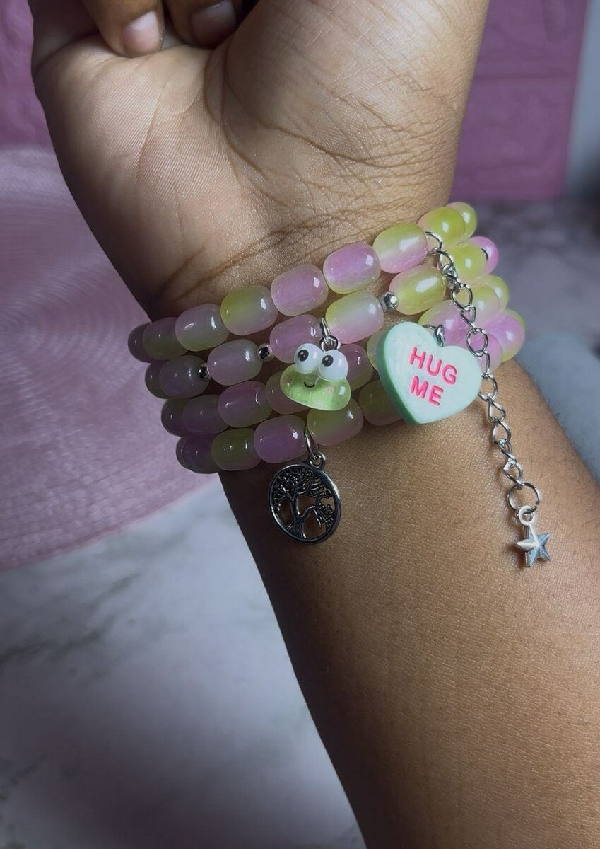 Ensemble de 4 bracecelets