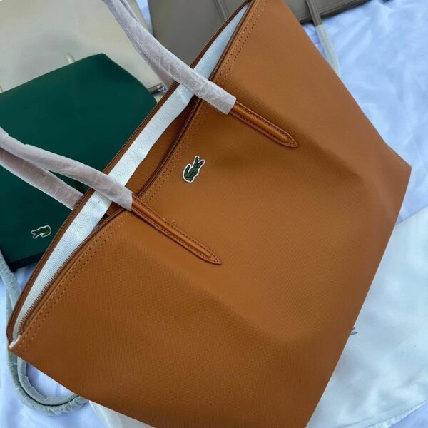 Sac Lacoste taille L