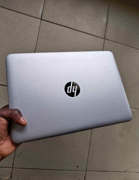 Ordinateur Portable HP Fiable