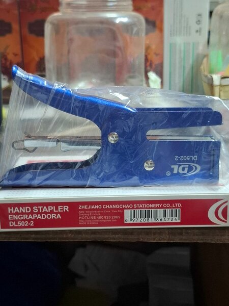 Grand pour les agrafes 24/6...