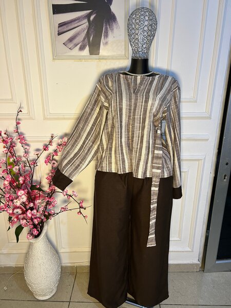 Tenue décontractée rayée