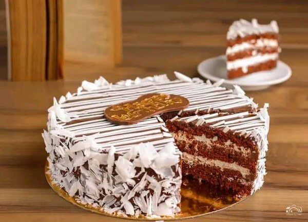 Gâteau d'anniversaire décoratif