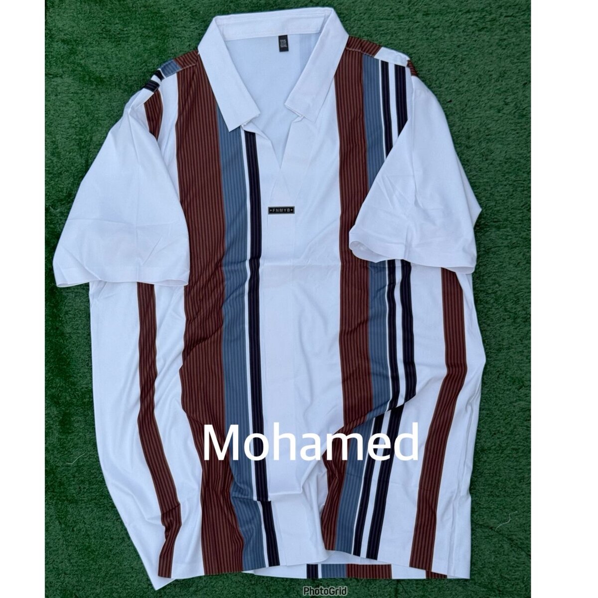 Kimono élégant et chemise rayée