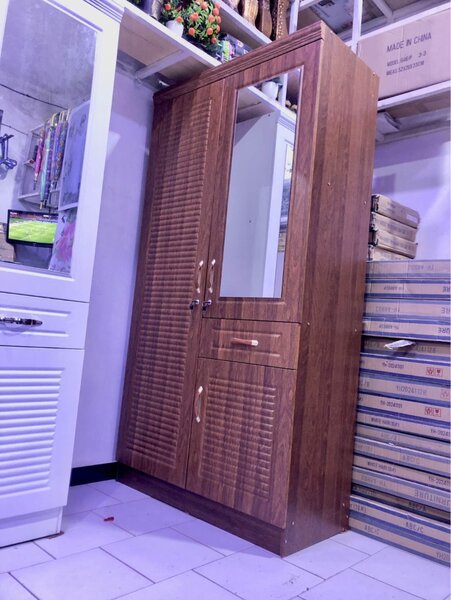 Armoire Importe