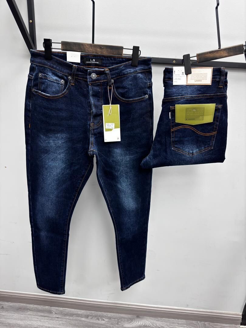 Jeans slim pour hommes