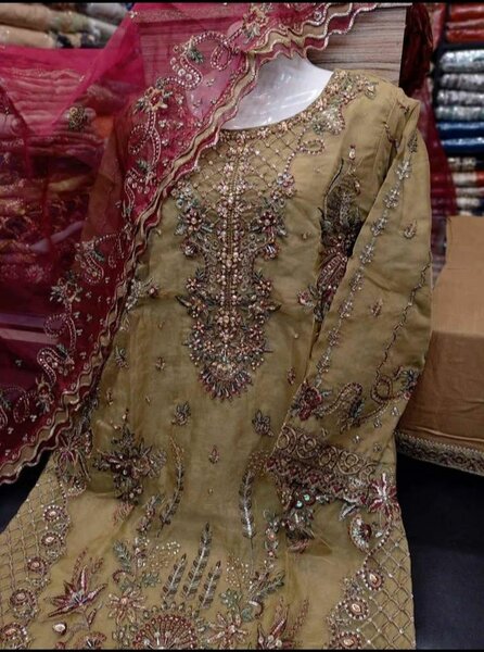 Wedding dress