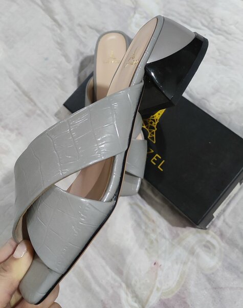 Летняя обувь 38 р. Новые