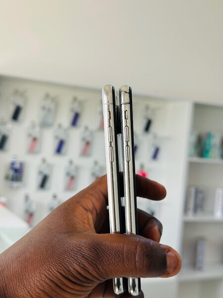 Pre owned iPhone X 64GB
