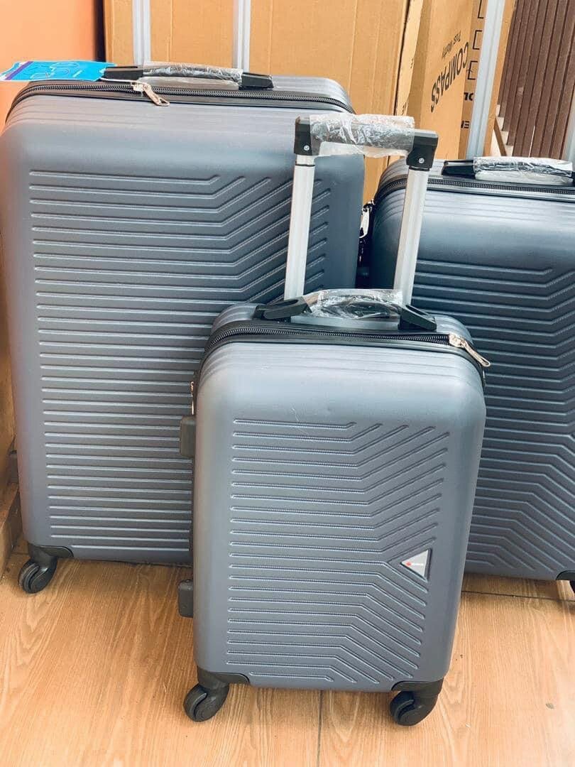 Suitcase & Traveling Bag 3 set