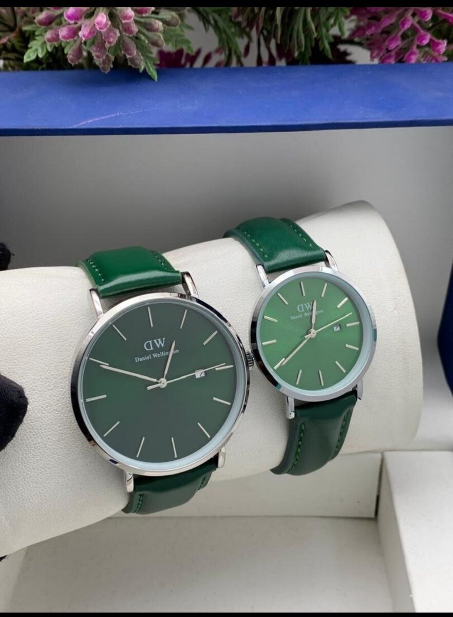 Daniel Wellington Classic Couple Watch