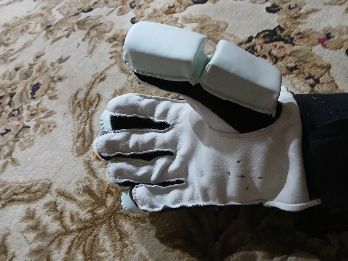 batting gloves