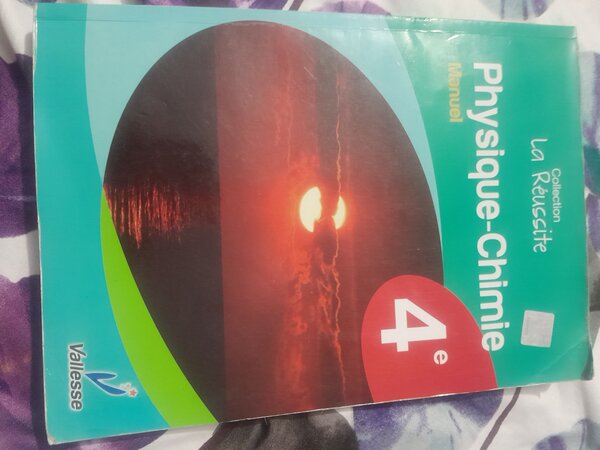 Manuel Physique-Chimie 4e