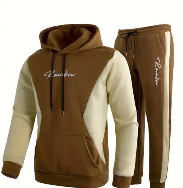 Survêtement marron à capuche