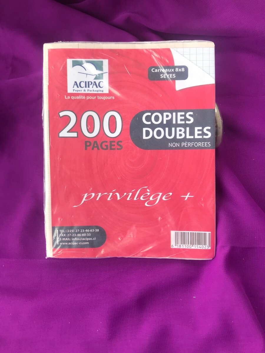 Copies doubles 200 pages