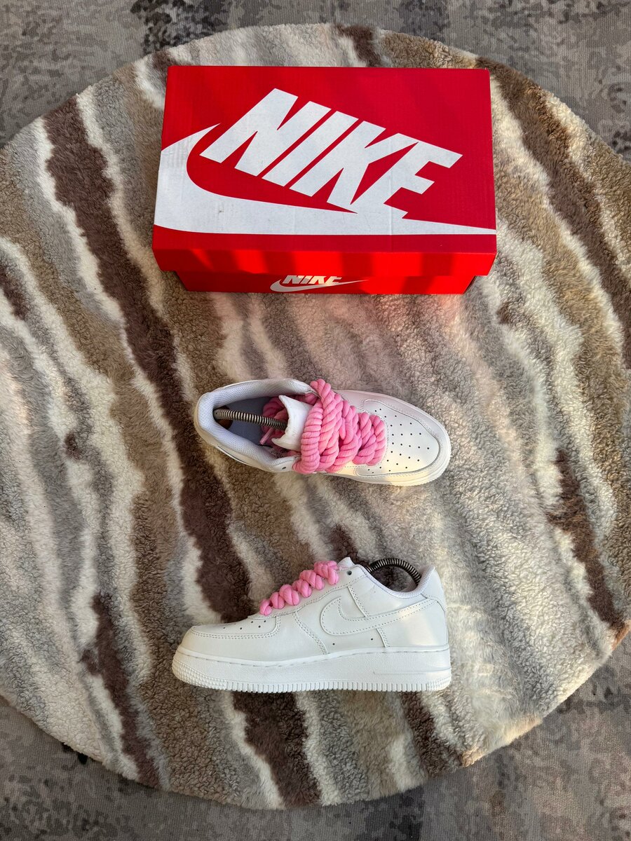 Chaussures Nike Air Force 1