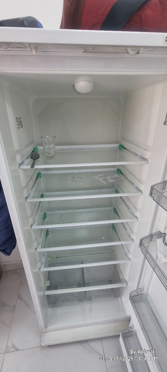 Продаю Холодильник