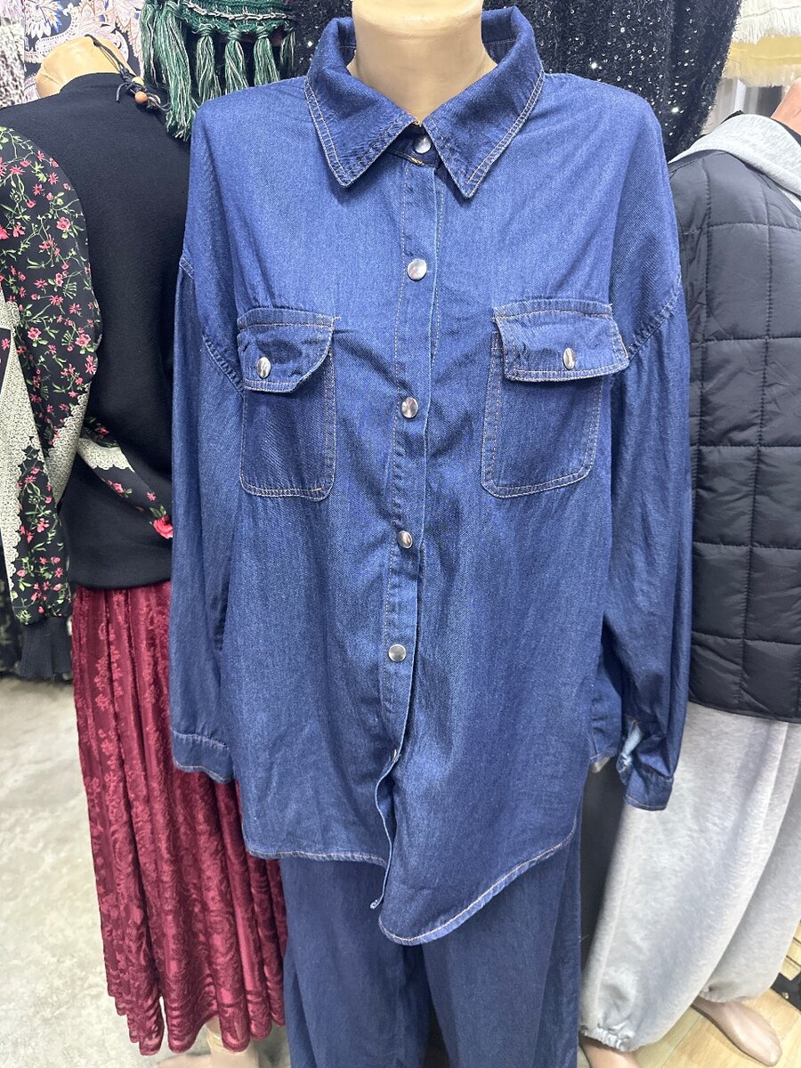 Джинсовый костюм