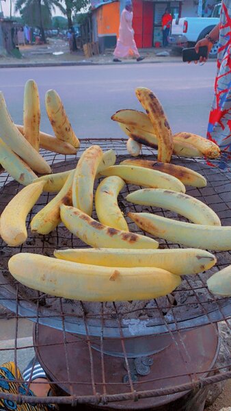 Banane plantain braisé